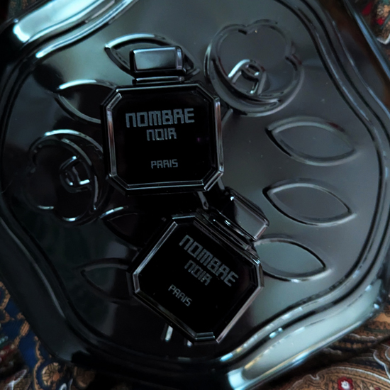 Nombre Noir / ノンブルノワール(パルファム)